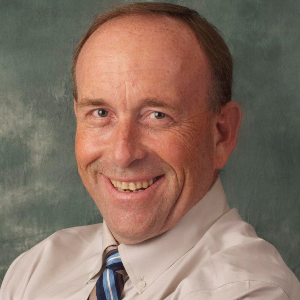 Dennis Faulkner